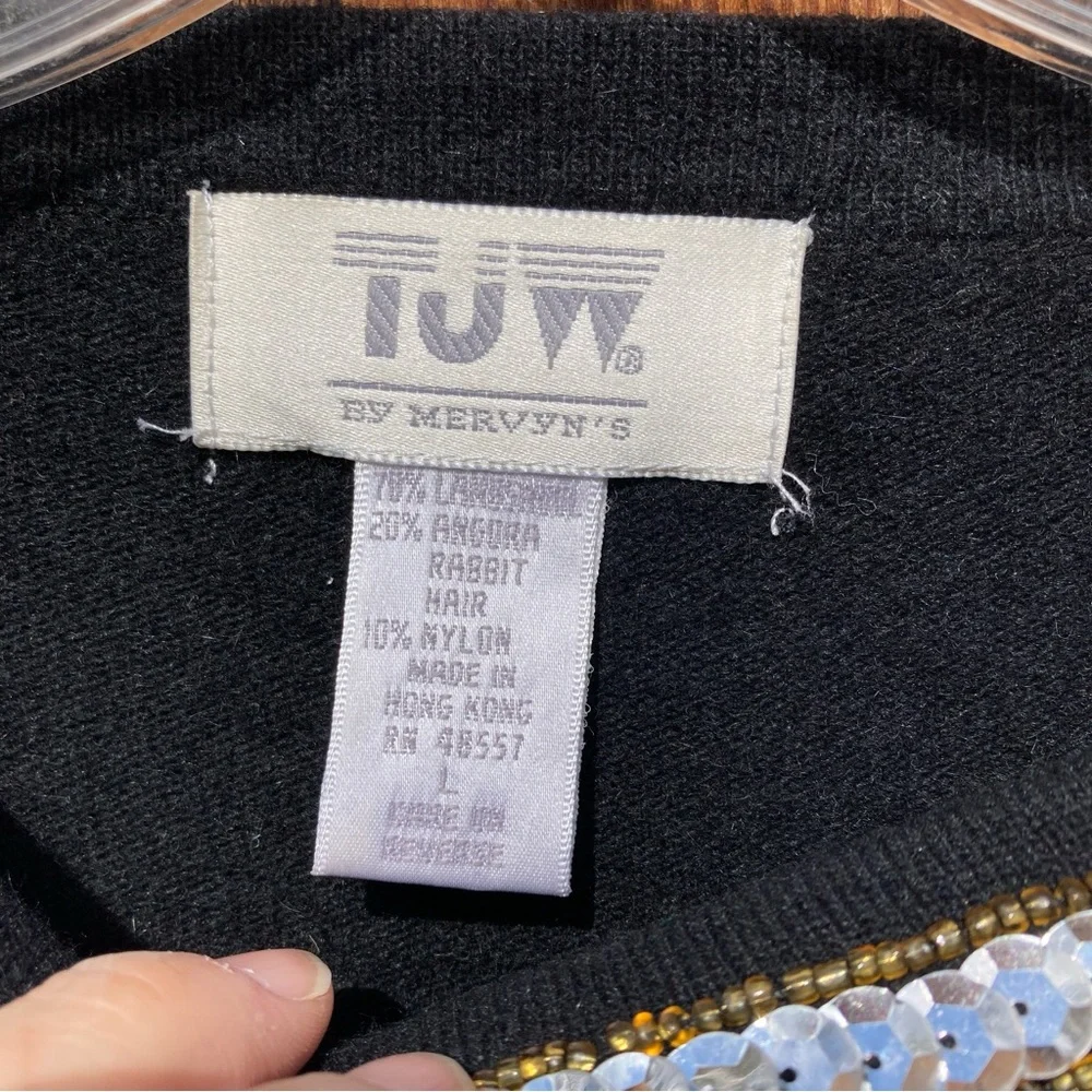 Vintage TJW sequined, angora and wool black sweater size large - Picture 5 of 7